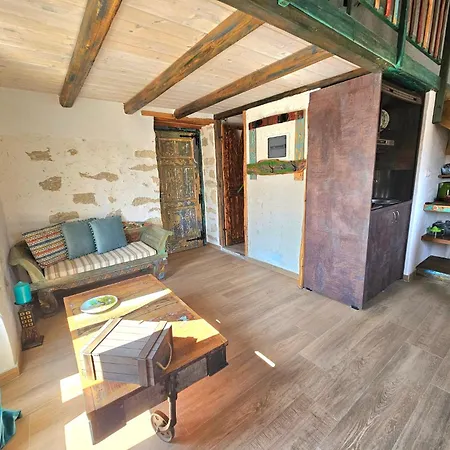 The Artist House Agio Farago Daire Pitsidia
